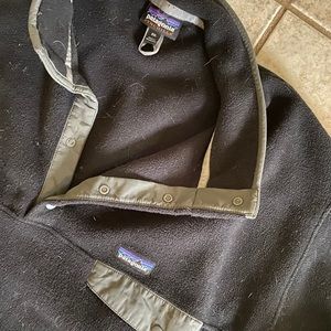 Patagonia men’s pullover